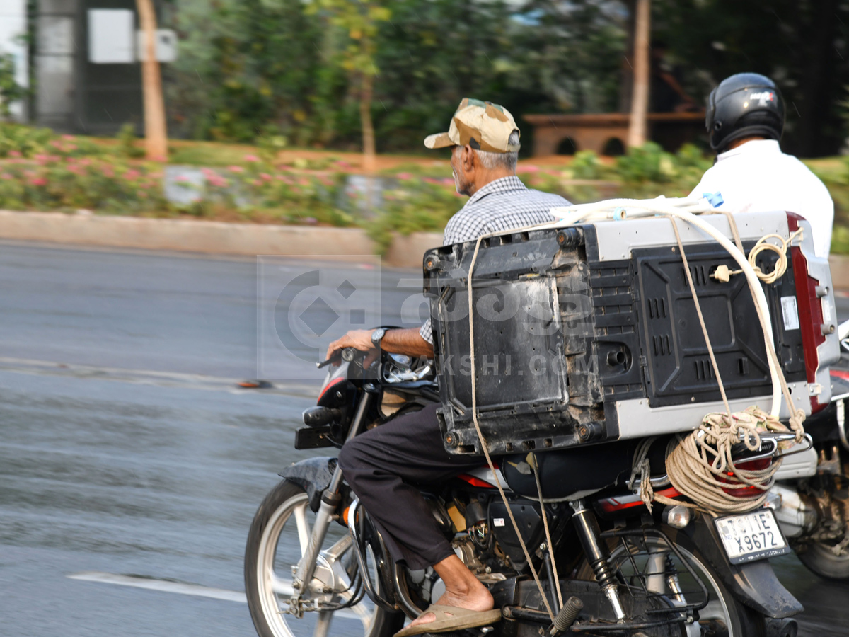 Rain Hits Several Places In Hyderabad Photos9
