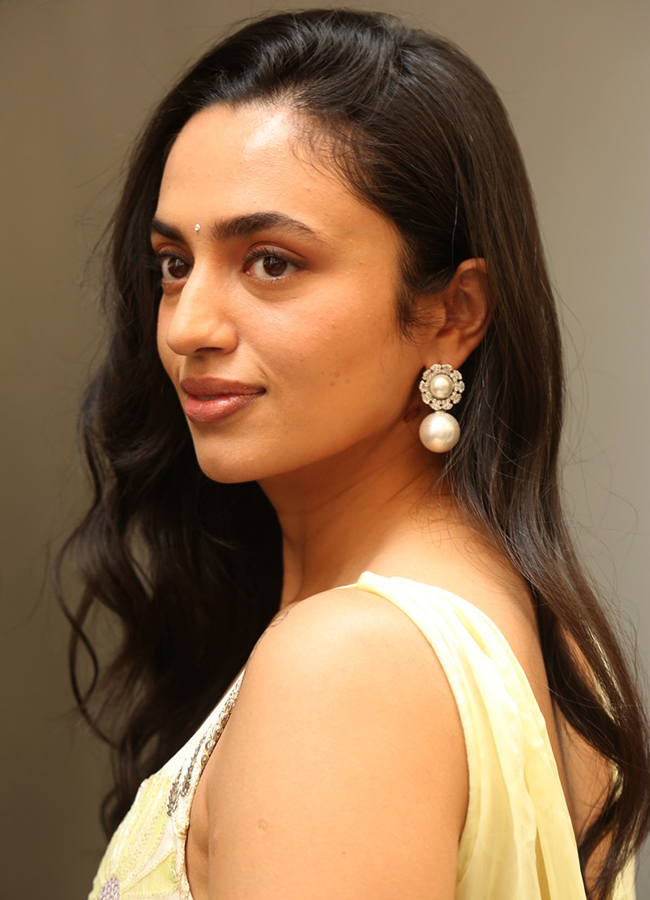 Biker Movie : Actress Malvika Nair HD Photos11