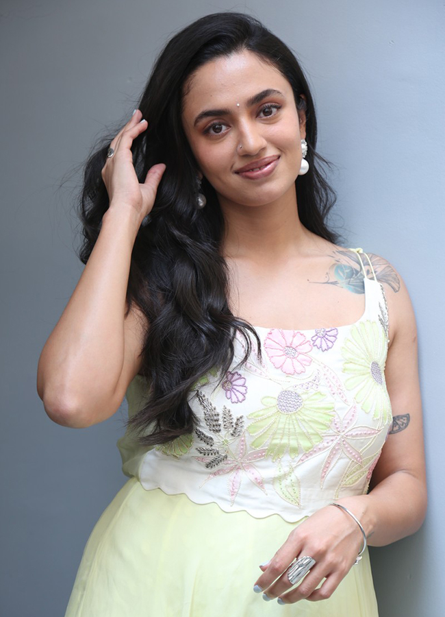 Biker Movie : Actress Malvika Nair HD Photos16