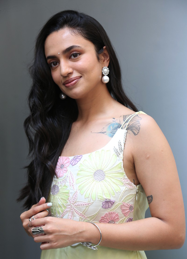 Biker Movie : Actress Malvika Nair HD Photos18