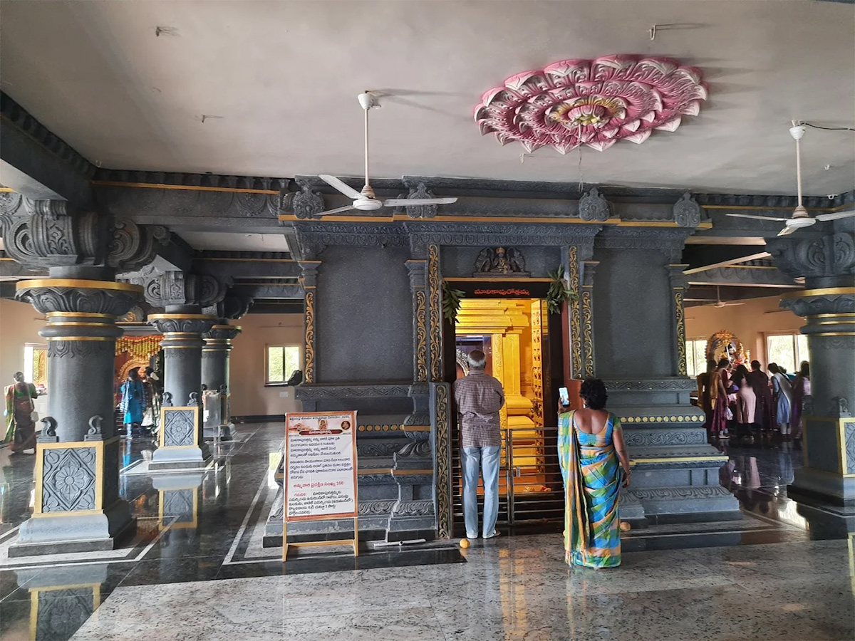 Uttarandhra Sabarimala Ayyappa Swamy Temple At Pendurthi10