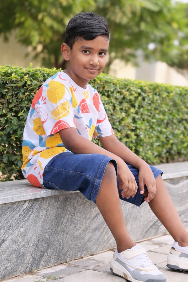  Taraka Ratna Wife Alekhya Reddy With Her Children Photos4