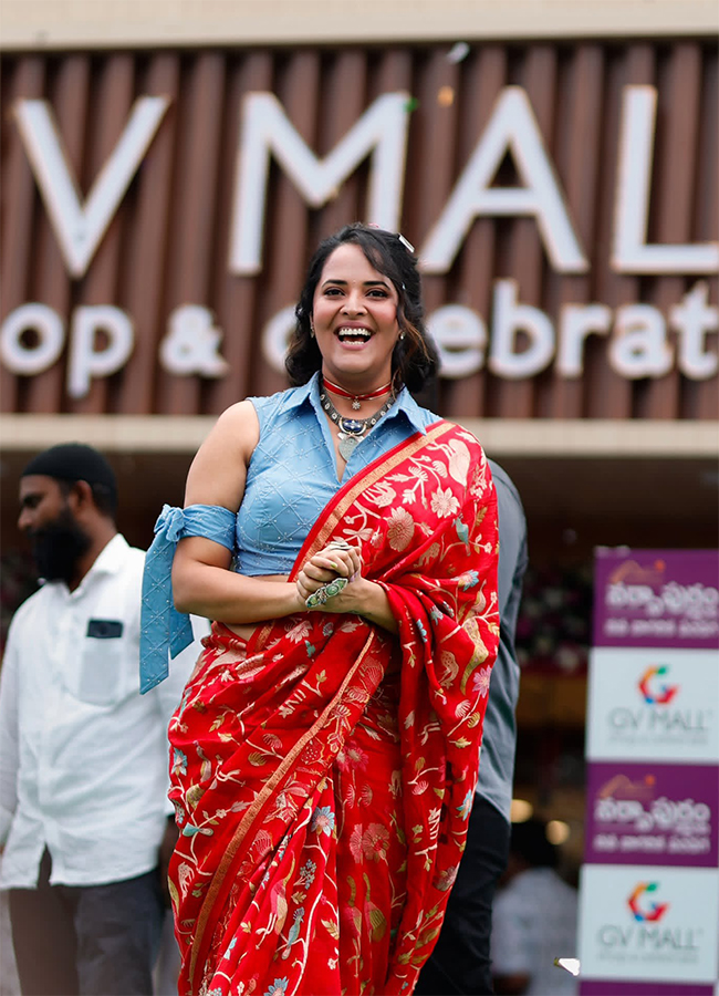 Actress Anasuya Bharadwaj At Narasapuram5