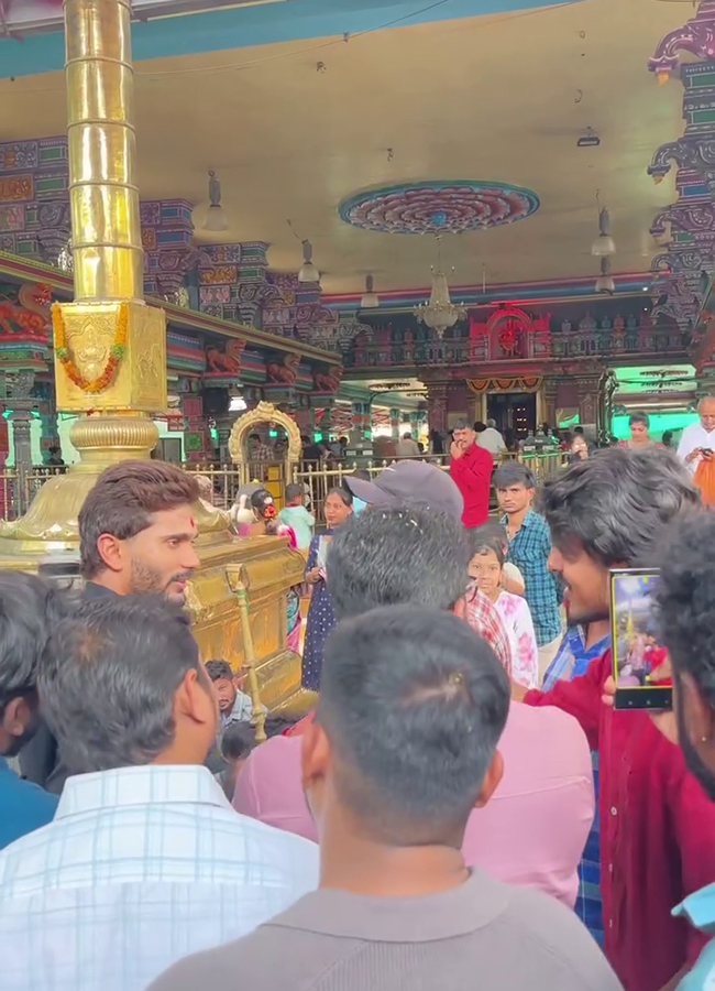 Cricketer Nitish Kumar Reddy in Peddamma Talli Temple Jubilee Hills16