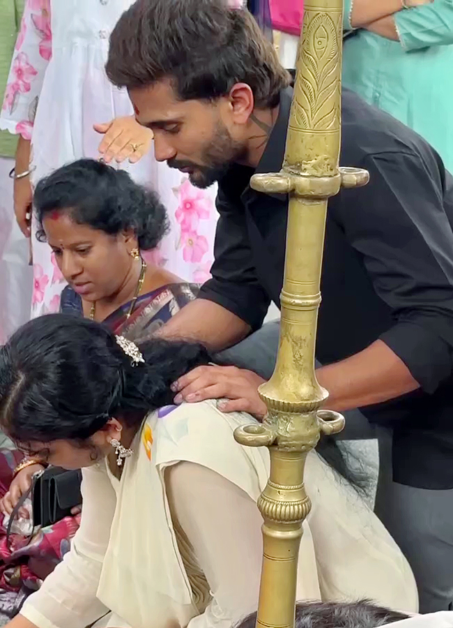 Cricketer Nitish Kumar Reddy in Peddamma Talli Temple Jubilee Hills17