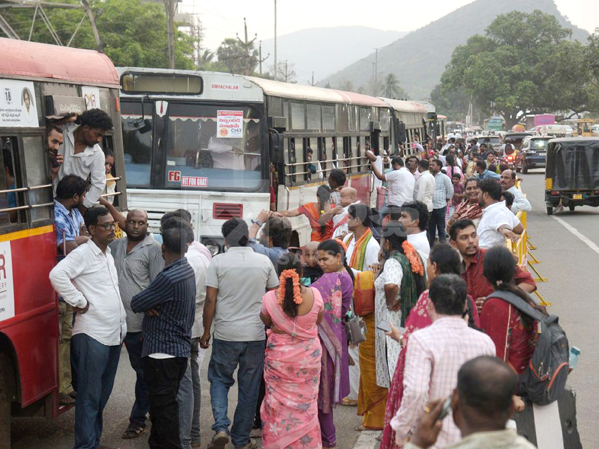 Devotional : Nijaroopa Darshanam at Simhachalam HD Photos20