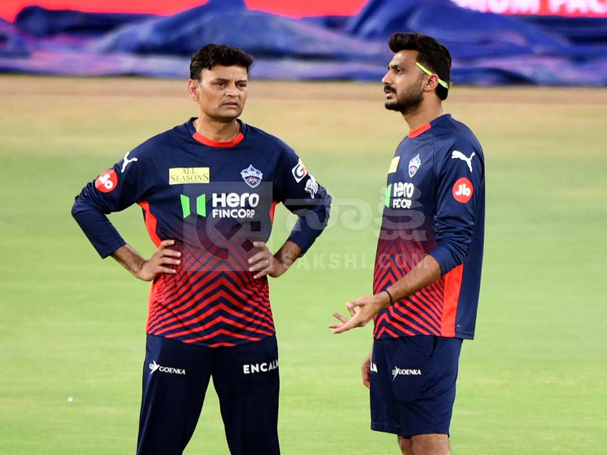 IPL 2026 : SRH vs DC Match in Hyderabad12