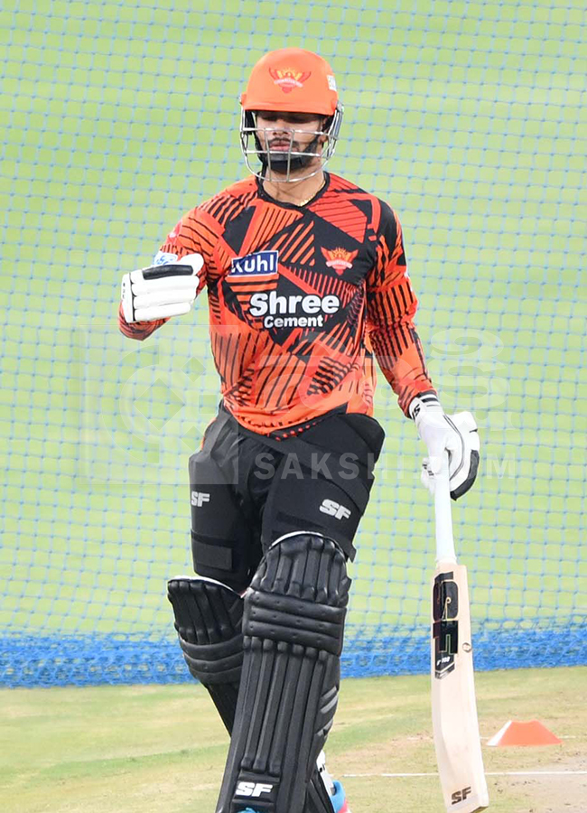 IPL 2026 : SRH vs DC Match in Hyderabad14