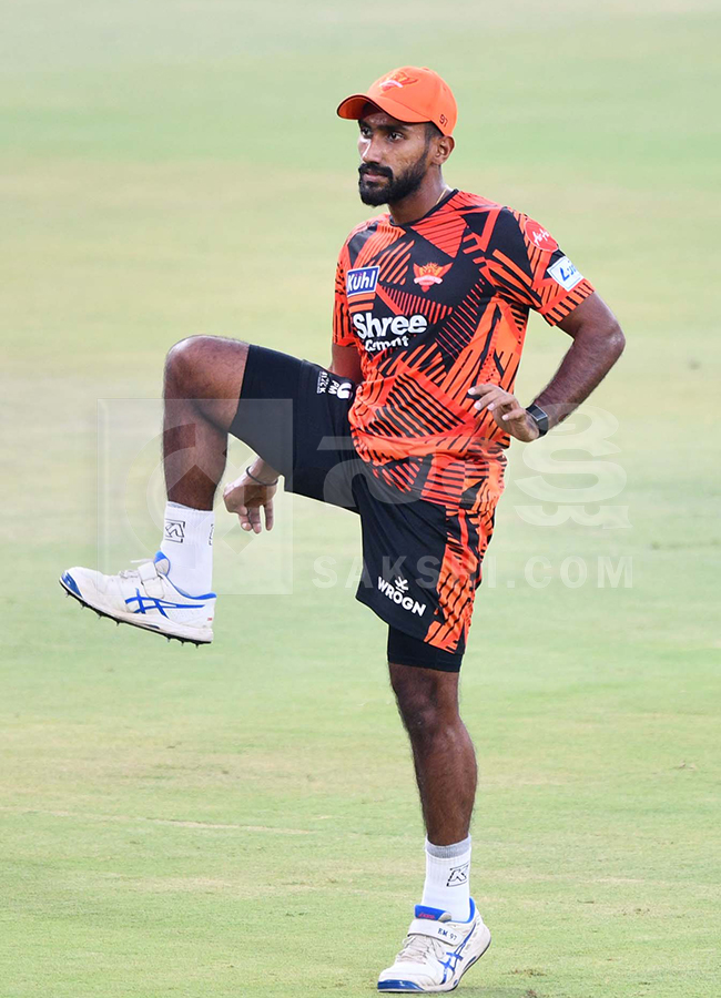 IPL 2026 : SRH vs DC Match in Hyderabad19