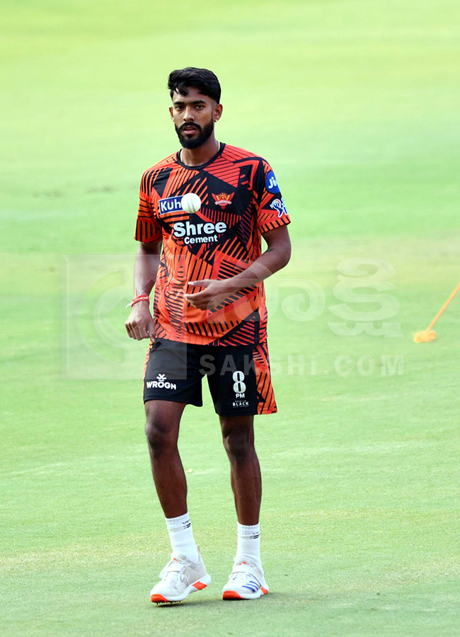 IPL 2026 : SRH vs DC Match in Hyderabad7