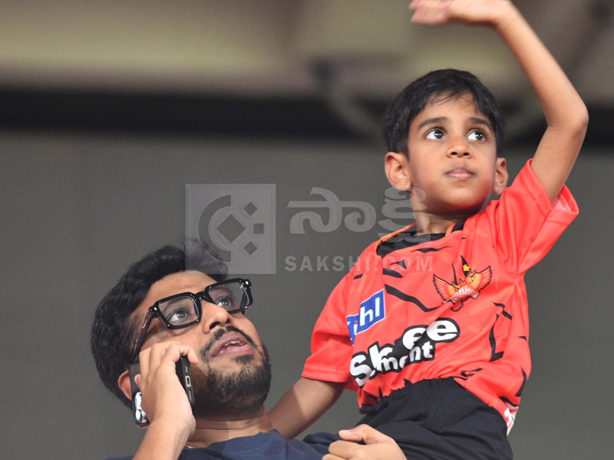 SRH vs DC: Celebrities Light Up Uppal Stadium in IPL 2026 Photos30