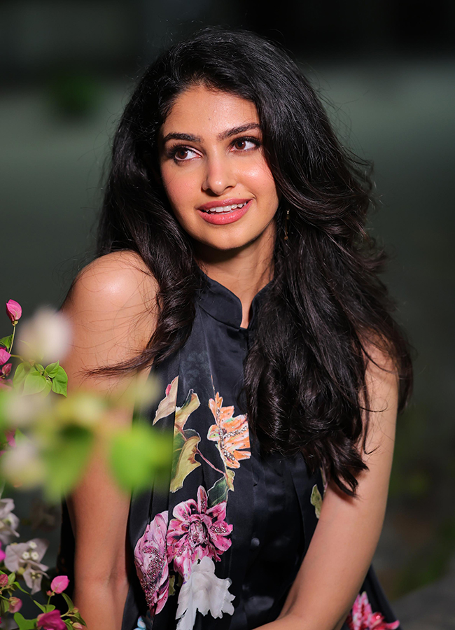 Tollywood Actress Manasa Varanasi HD Photos9