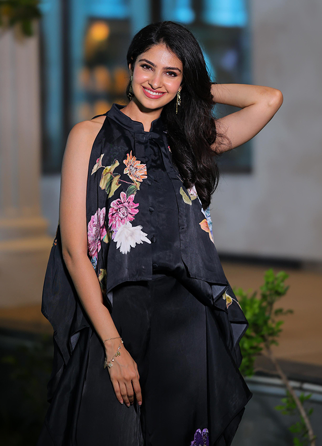 Tollywood Actress Manasa Varanasi HD Photos6