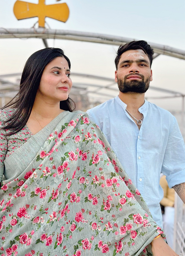 Rinku Singh And Priya Saroj Seek Blessings At Kashi Vishwanath Temple11