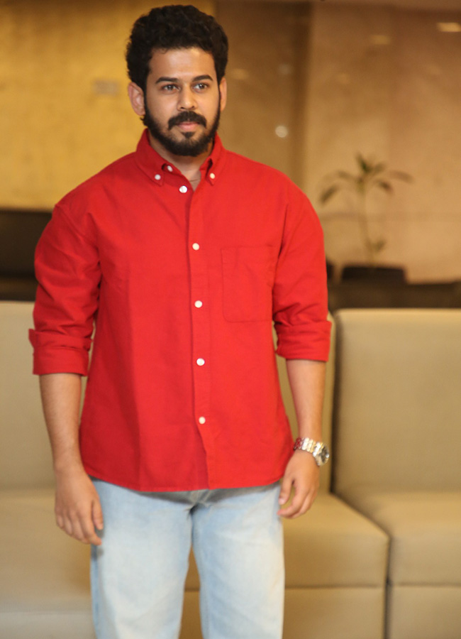 Vaazha 2 Telugu Pre Release Event Photos13