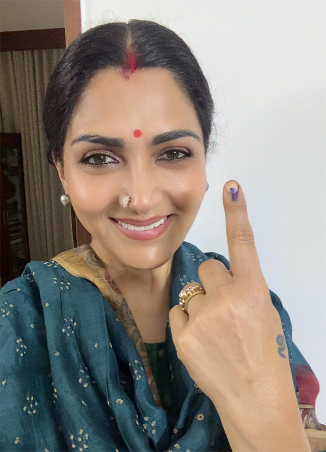 Political And Film Celebrities Casted Their Vote In Tamil Nadu Elections 202616