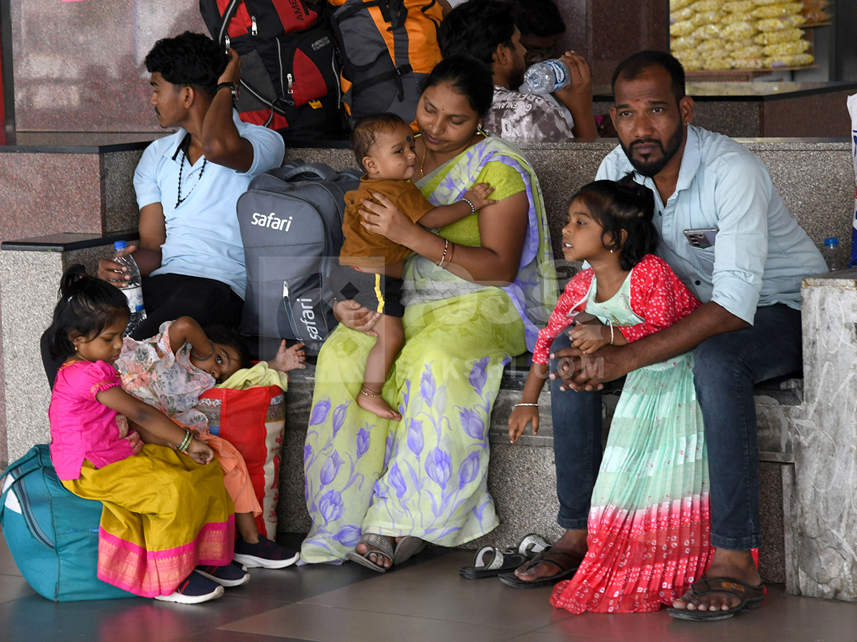 Telangana RTC Employees Strike HD Photos15