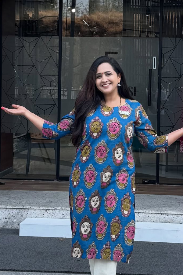 Tollywood Anchor Lasya Started  exhibition Photos14