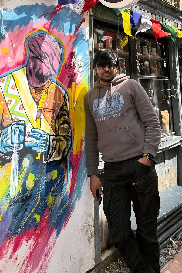 Actor Priyadarshi shares Beuatiful Himachal trip Moments with His wife PHotos5