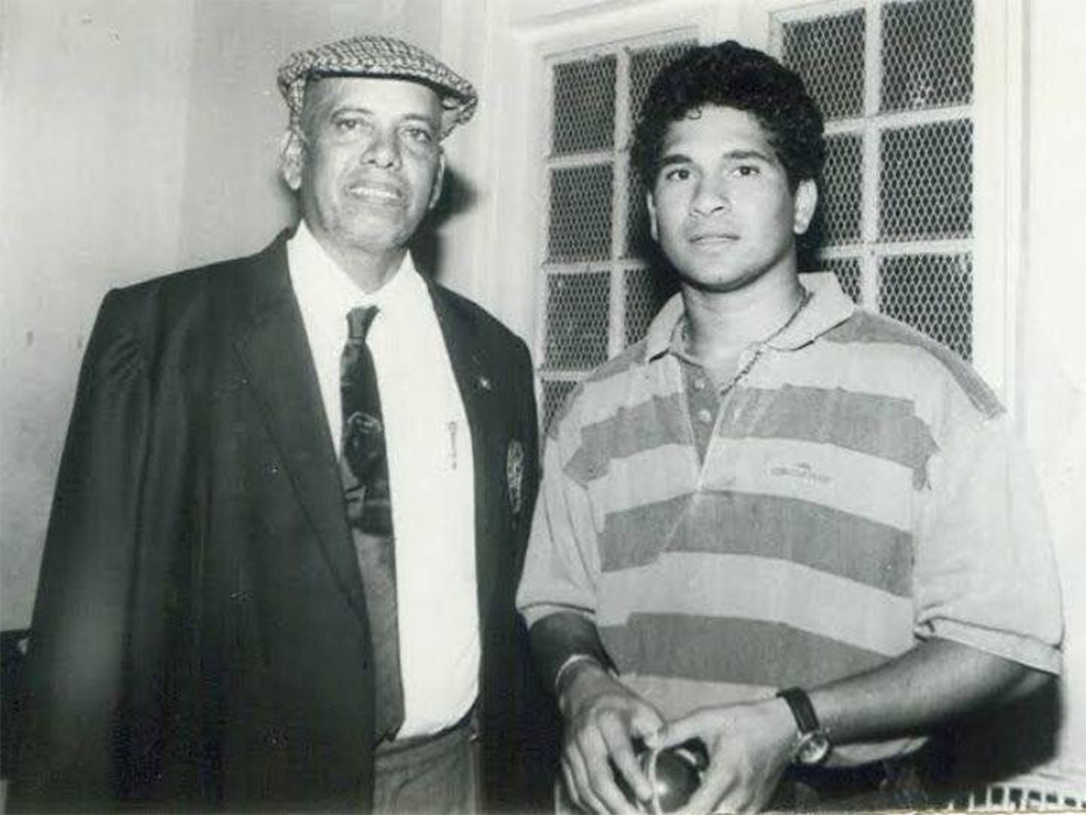 Cricketer Sachin Tendulkar Birthday Special Photos3