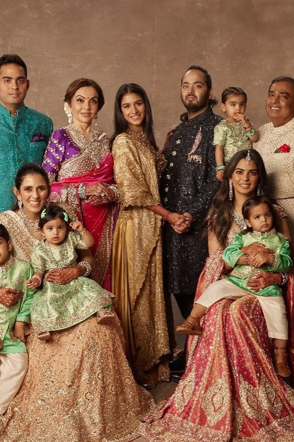 Beautiful glimpse of Ambani Family PHotos2