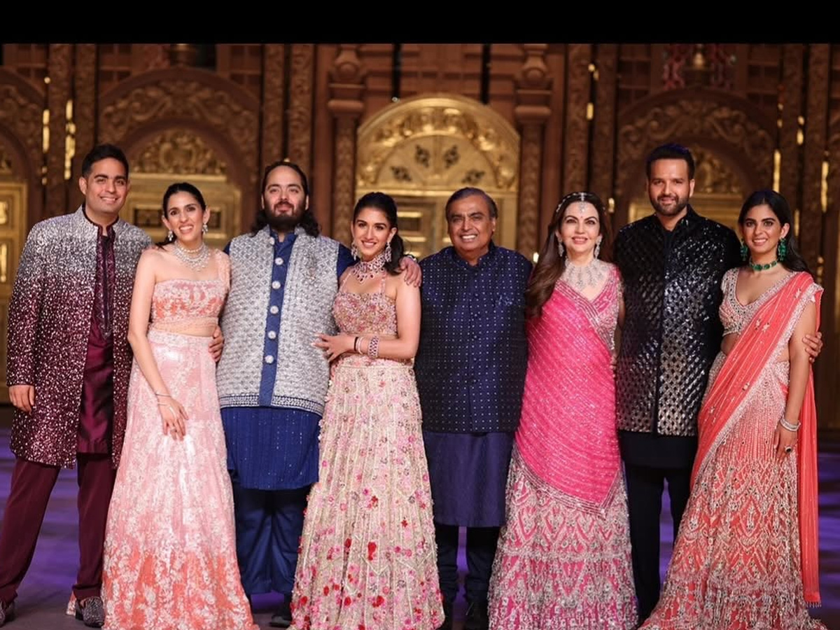 Beautiful glimpse of Ambani Family PHotos5