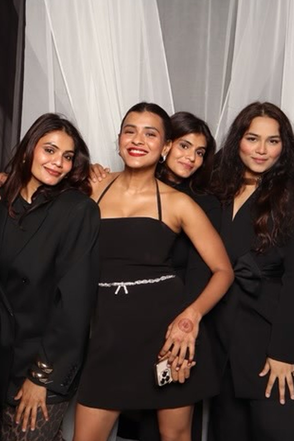 Actress Hebah Patel Enjoying NIght Party With Friends Photos5