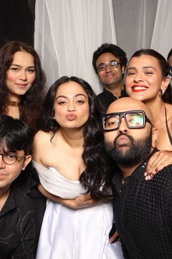 Actress Hebah Patel Enjoying NIght Party With Friends Photos10