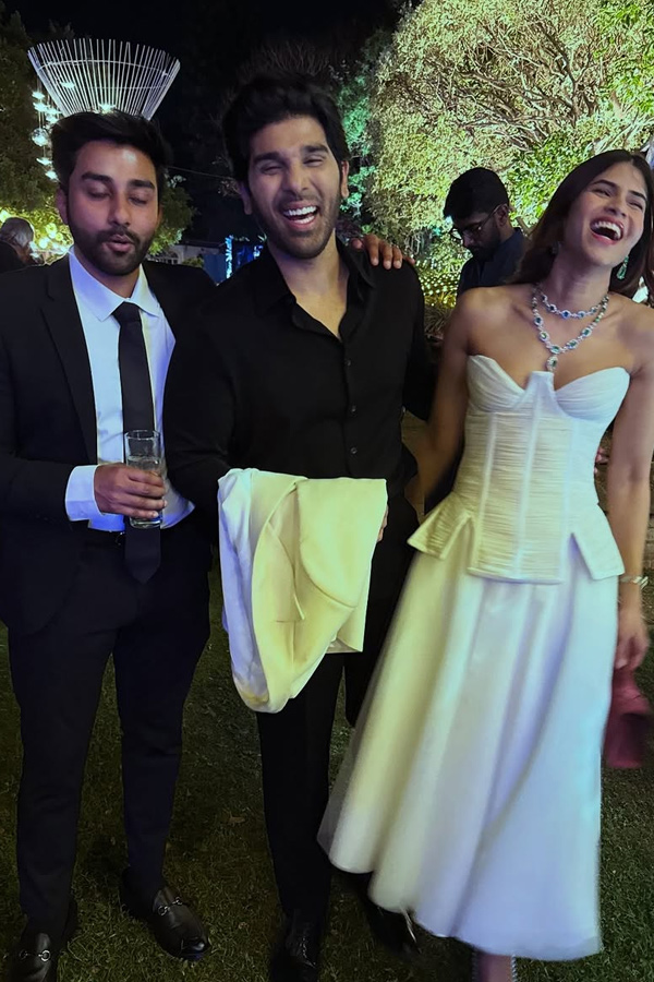 Allu Sirish And Nayanika Reddy At The event Photos3