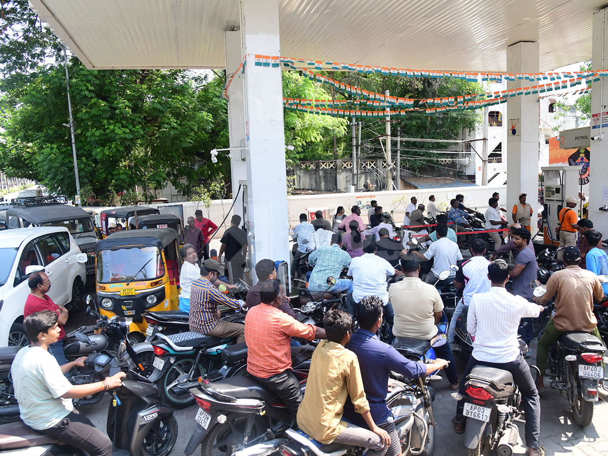 Fuel Crisis in Andhra Pradesh Petrol and Diesel Shortage1