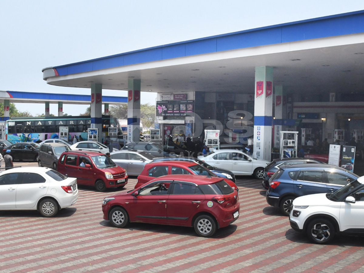 Fuel Crisis in Andhra Pradesh Petrol and Diesel Shortage24