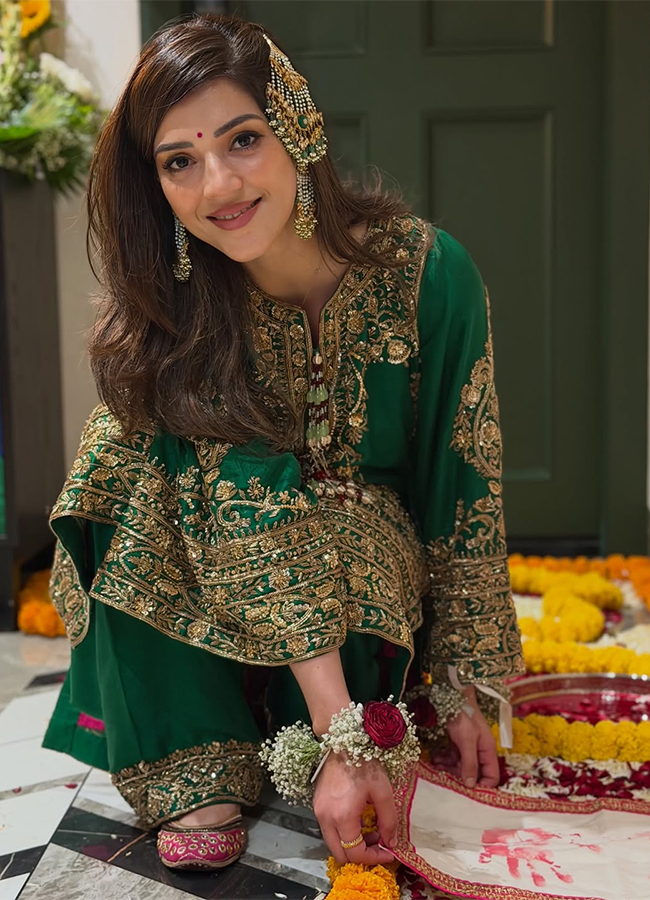 Mehreen Pirzada married Arsh Aulakh in a simple yet intimate ceremony16