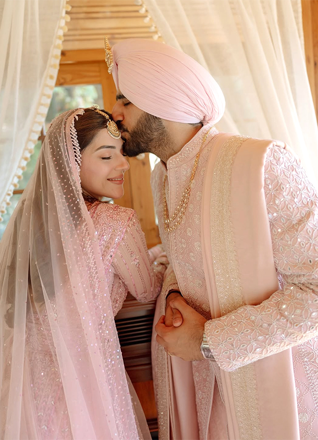 Mehreen Pirzada married Arsh Aulakh in a simple yet intimate ceremony17