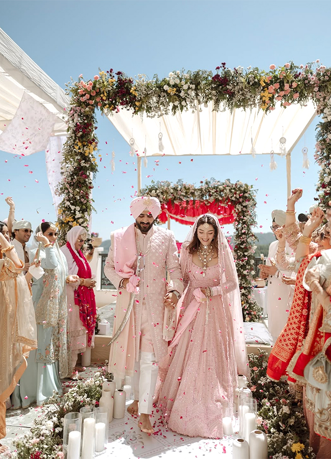 Mehreen Pirzada married Arsh Aulakh in a simple yet intimate ceremony6