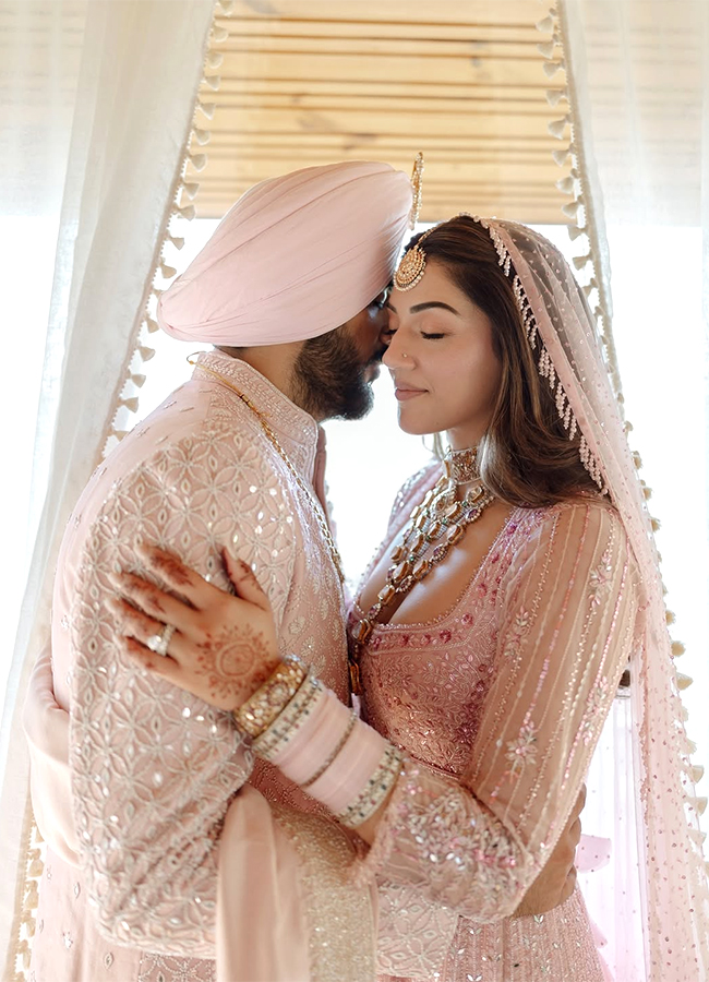 Mehreen Pirzada married Arsh Aulakh in a simple yet intimate ceremony9