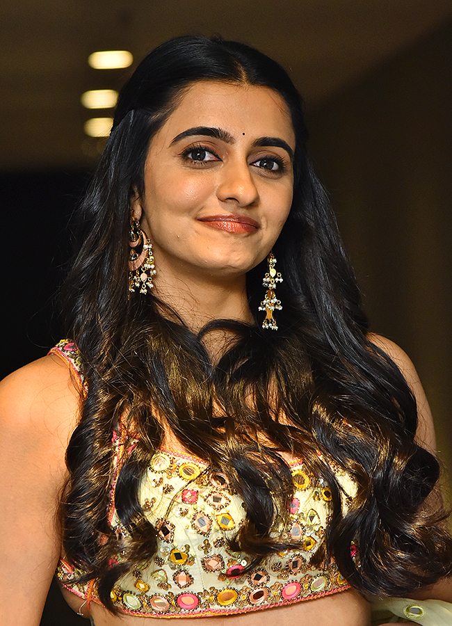 Tollywood Actress Maanasa Choudhary Latest Photos10