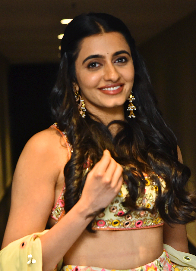 Tollywood Actress Maanasa Choudhary Latest Photos12