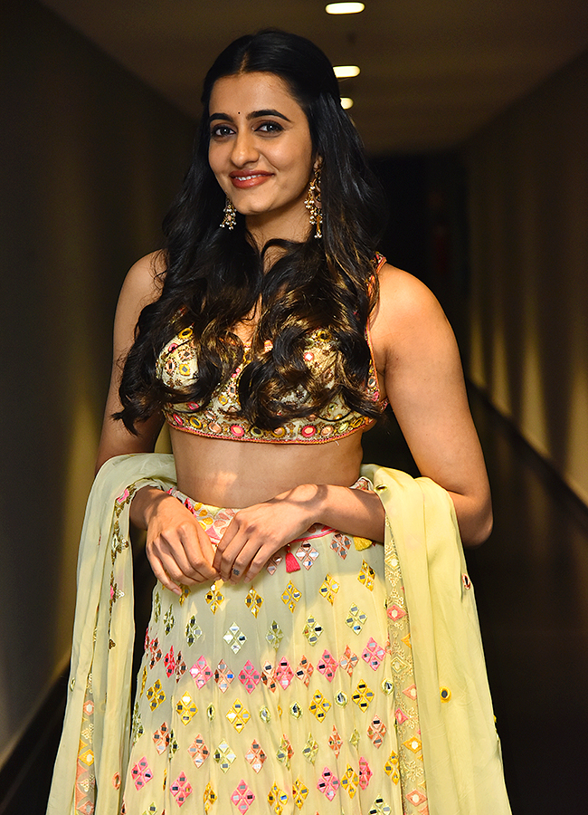 Tollywood Actress Maanasa Choudhary Latest Photos17