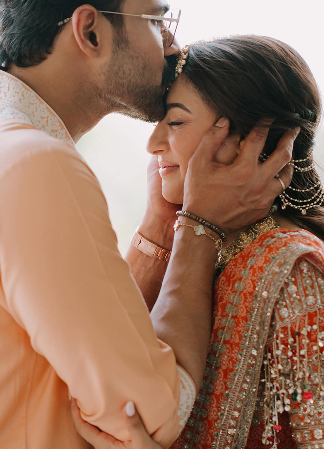  Hero Bellamkonda Sai Sreenivas Pre Wedding Photos12