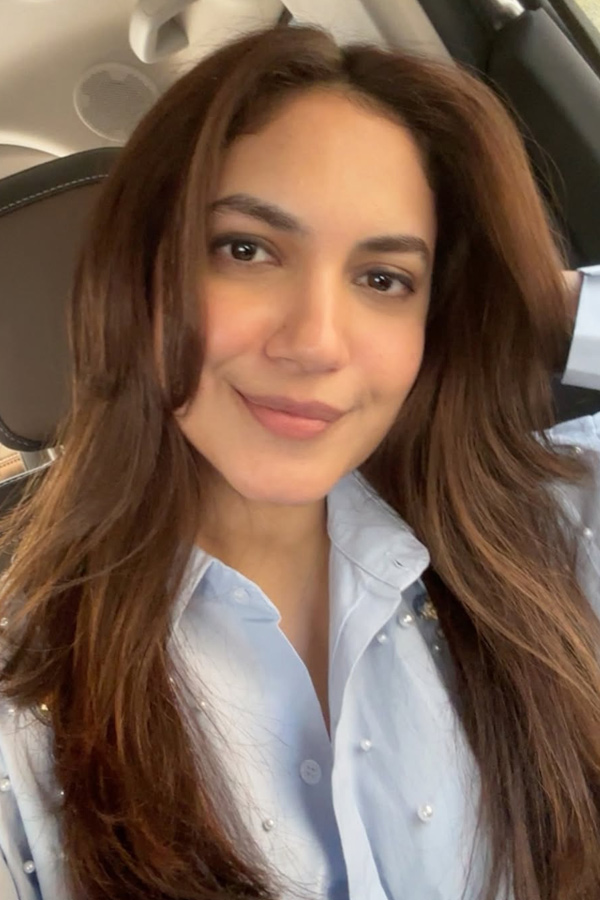 Actress Rithu Varma April Month Memories Photos2