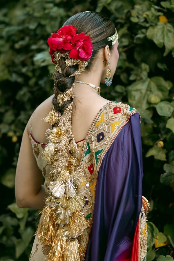 Actress Mehreen Pirzada Shares Her Mehandi Photos4