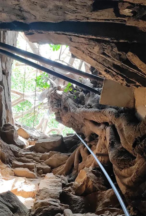 Ravvalakonda Cave In Banaganapalle Kurnool District15
