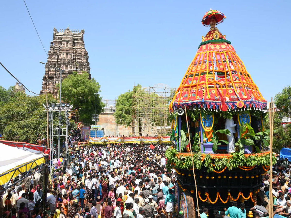 Vontimitta Sri Kodandarama Swamy Rathotsavam HD Photos15