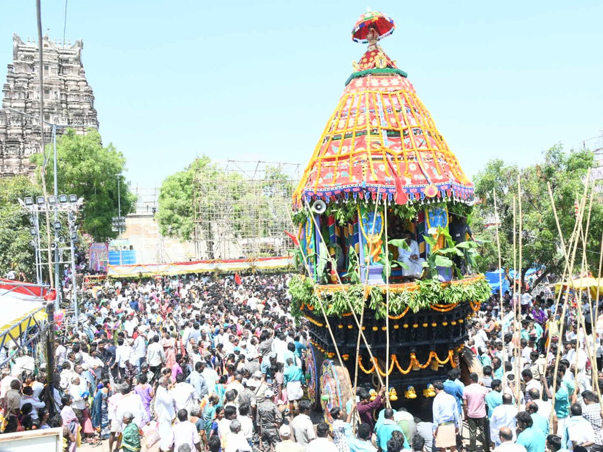 Vontimitta Sri Kodandarama Swamy Rathotsavam HD Photos3