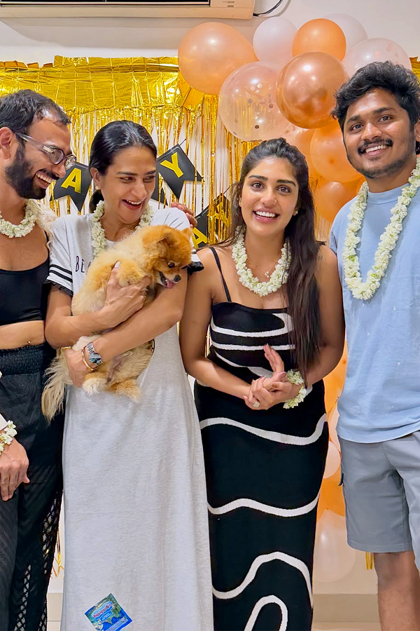 Senior Actress Surekha Vani Birthday Celebrations Photos8