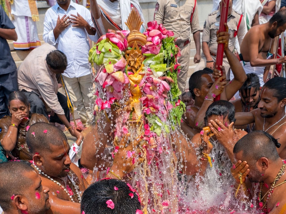 Chakrasnanam performed At Vontimitta Photos5