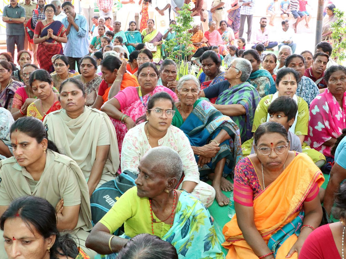 Chakrasnanam performed At Vontimitta Photos8