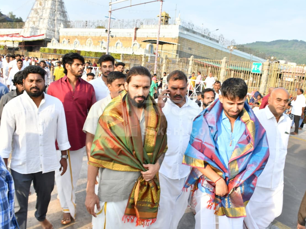 RCB captain Rajat Patidar And vice-captain Jitesh Sharma visited the Tirumala Photos3