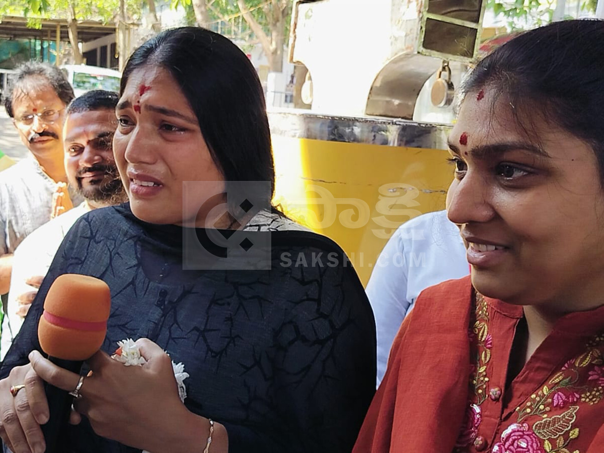 Varaha Lakshmi Narasimha temple Simhachalam HD Photos17