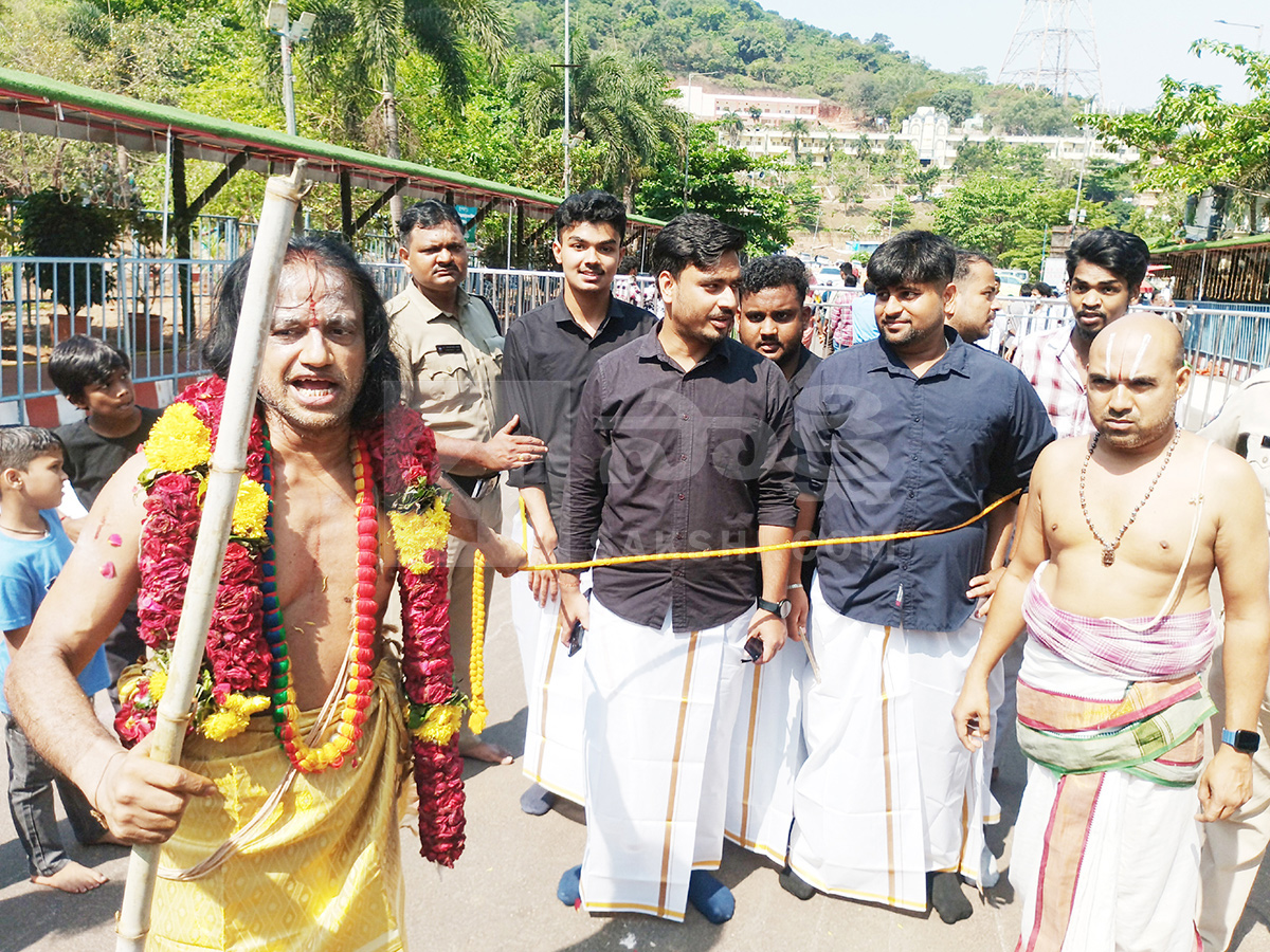 Varaha Lakshmi Narasimha temple Simhachalam HD Photos7